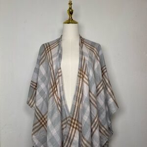 three dots shawl wrap louisa plaid grey coquette model off duty‎ country NWT